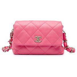 Chanel Small Quilted Lambskin Logo Chain Strap Flap Schultertasche Rosa