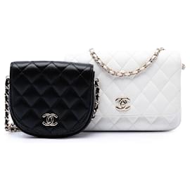 Borsa a tracolla Chanel CC in agnello trapuntato bianco