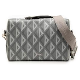 Bolso Lingot 22 en canvas revestido CD Diamond gris de Dior