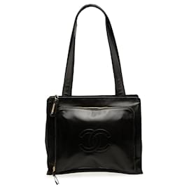 Tote in agnello nero con CC e tasca frontale con zip Chanel