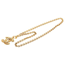 Collana con pendente trapuntato Chanel CC placcato oro
