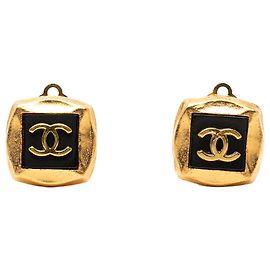 Orecchini a clip quadrati in smalto placcato oro Gold Chanel CC