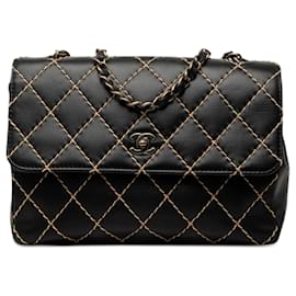 Borsa a tracolla Chanel Jumbo CC in agnello trapuntato con cuciture Wild Stitch nera