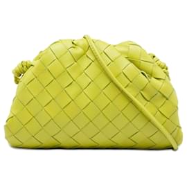 Mini Pouch Crossbody in nappa Intrecciato verde Bottega Veneta
