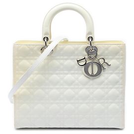 Borsa Lady Dior in agnello cannage bianco di grandi dimensioni