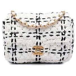 Chanel CC Mini Crossbody-Tasche aus weißem Tweed im Raphia-Effekt