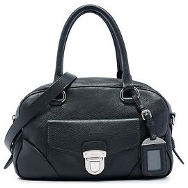 Borsa Boston con tasca frontale in Vitello Daino nero Prada