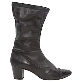 Botas de media caña Chanel Cap-Toe CC negras Talla 41