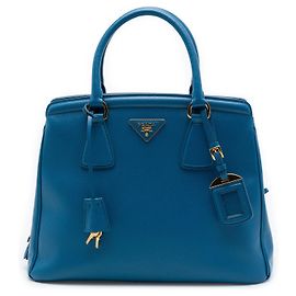 Prada Saffiano Lux Parabole Tote in Blau