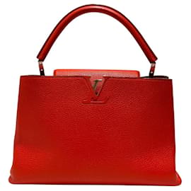 Borsa Louis Vuitton Capucines MM