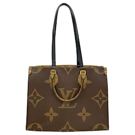 Borsa Tote Louis Vuitton Monogram Giant Reverse OnTheGo MM