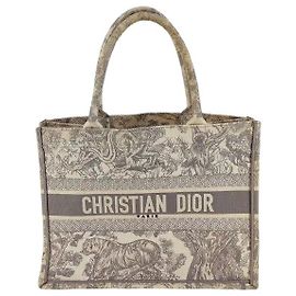 Christian Dior Book Tote in tela ricamata Medium