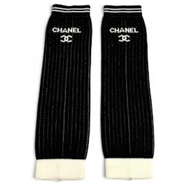 Chanel 24C Coco Mark Logo Design Beinstulpen aus Rippstrick