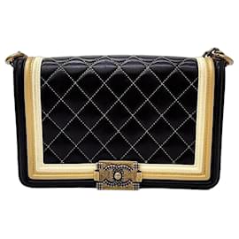 Chanel Boy Tasche