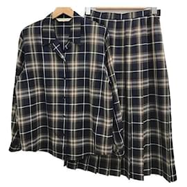 Ensemble Burberrys Chemise et Jupe Plissée en Laine