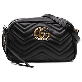 Gucci Borsa a tracolla piccola GG Marmont in pelle di vitello matelassé nera