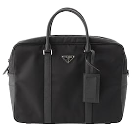 Borsa business Prada in Tessuto con rifiniture in Saffiano nero