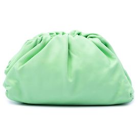Pouch Bottega Veneta Teen in nappa verde