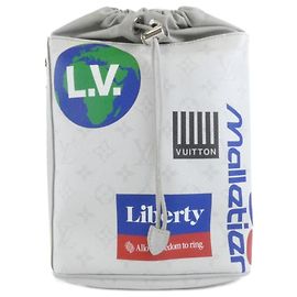 Louis Vuitton White Monogram Logo Chalk Sling Bag