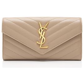 Saint Laurent Matelassé Grain de Poudre Monogram Geldbörse