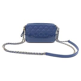 Chanel Borsa a tracolla Gabriel Mini in vitello vernice sfumata blu