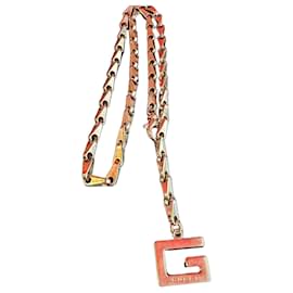 Collana Gucci con pendente G in acciaio inossidabile
