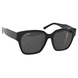 Óculos de sol BALENCIAGA Plastic Black Auth BA14254V - Balenciaga