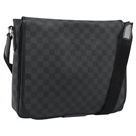 LOUIS VUITTON Damier Grafitte Daniel MM Shoulder Bag N58029 LV Auth BA14689