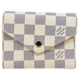Cartera Tri-Fold Louis Vuitton