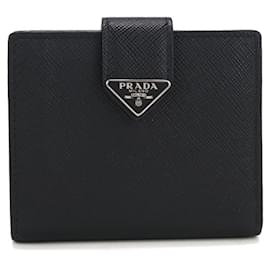Prada Bi-fold Geldbörse aus Saffiano Leder Schwarz