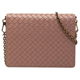 Portafoglio con catena Bottega Veneta in Nappa Intrecciato rosa