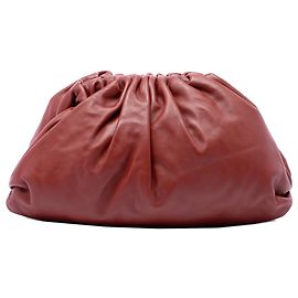 Bottega Veneta The Pouch in nappa rossa