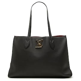 Borsa Tote Lockme Louis Vuitton in pelle nera
