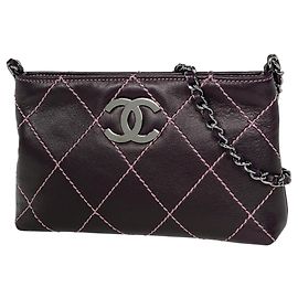 Pouch accessori in pelle viola Chanel