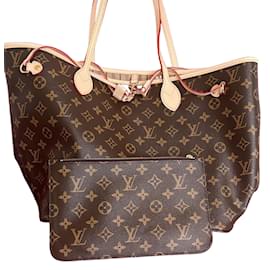 Saco Tote Louis Vuitton Neverfull MM Monogram Canvas com bolsa