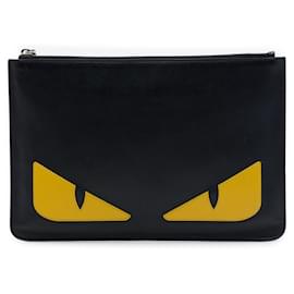 Clutch Monster Fendi in pelle nera