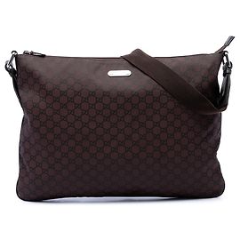 Borsa a tracolla Gucci GG in nylon marrone