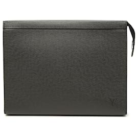 Louis Vuitton Black Taiga Pochette Voyage MM
