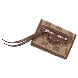 Gucci Trifold Wallet aus The Hacker Project x Balenciaga