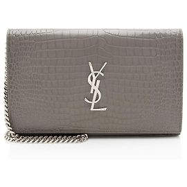 Portafoglio a catena Monogram in pelle effetto coccodrillo Saint Laurent