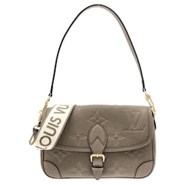 Bolsa de Ombro Louis Vuitton Monogram Empreinte Diane