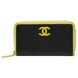 Cartera larga Chanel Coco Mark Matelassé