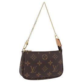 LOUIS VUITTON Monogram Mini Pochette Accessoires Pouch M58009 LV Auth BA14705V