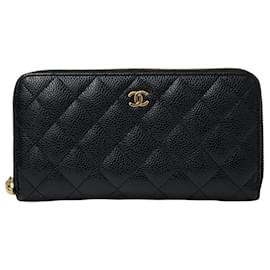 Cartera larga Chanel Matelassé