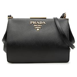 Borsa a tracolla Prada in pelle Saffiano nera