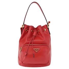 Prada Bucket bag con tasche e coulisse in vitello morbido Small