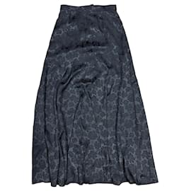 Falda maxi Chanel de brocado floral de seda negra
