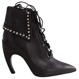 Botas de cordones de cuero negro Givenchy