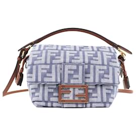 Borsa a spalla Fendi Mamma Baguette in denim