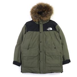 THE NORTH FACE Mountain Down Coat
Abrigo de Plumas GORE-TEX
